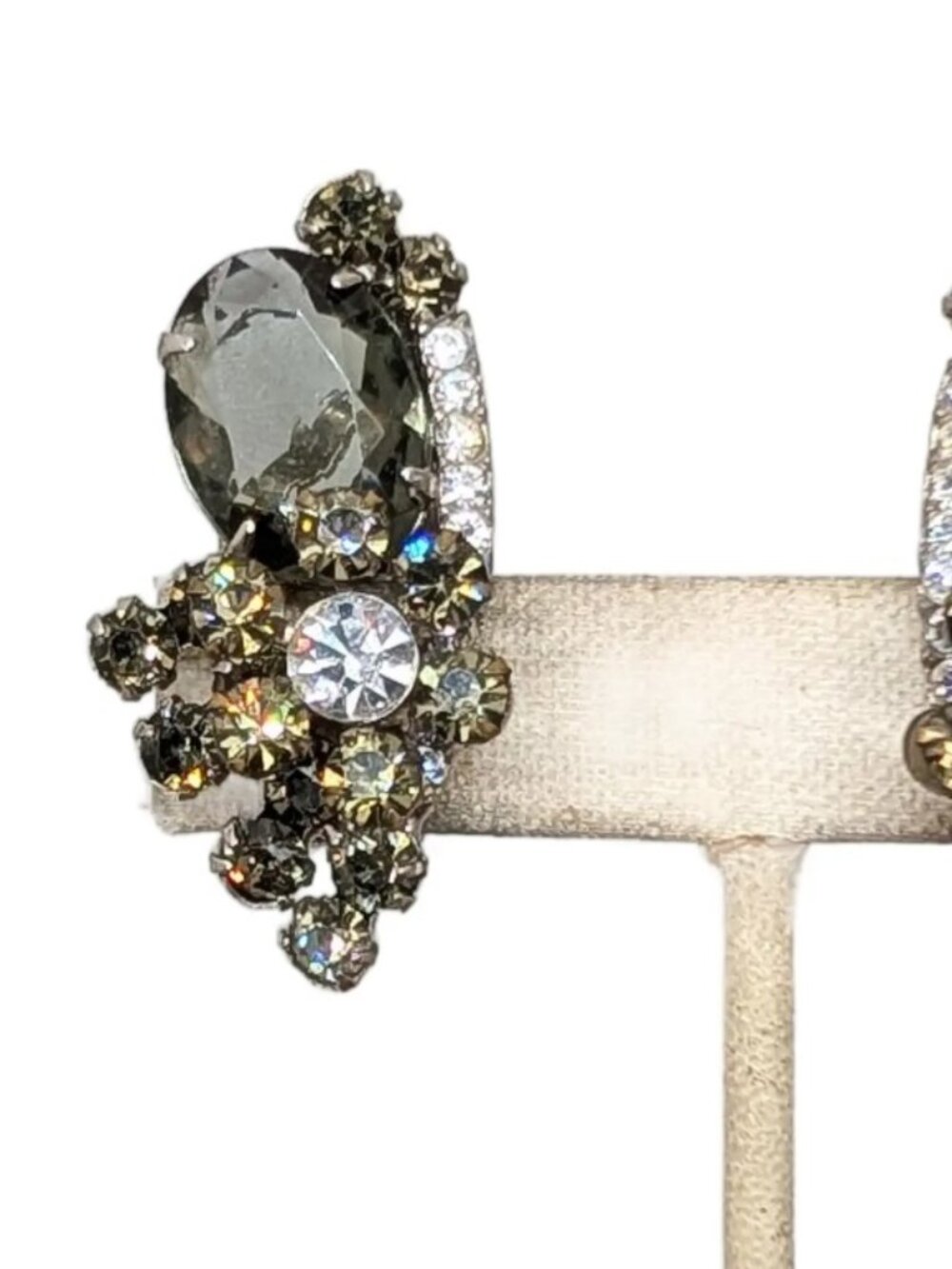Vintage Confirmed Delizza & Elster Faux-Black Diamond Flower Clip Earrings